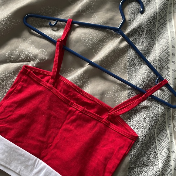 Tang top with adjustable straps - Picture 2 of 2